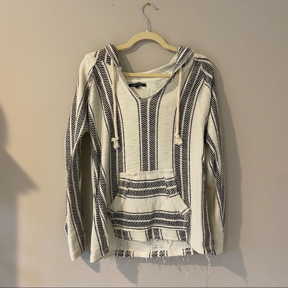 Black and White Pullover